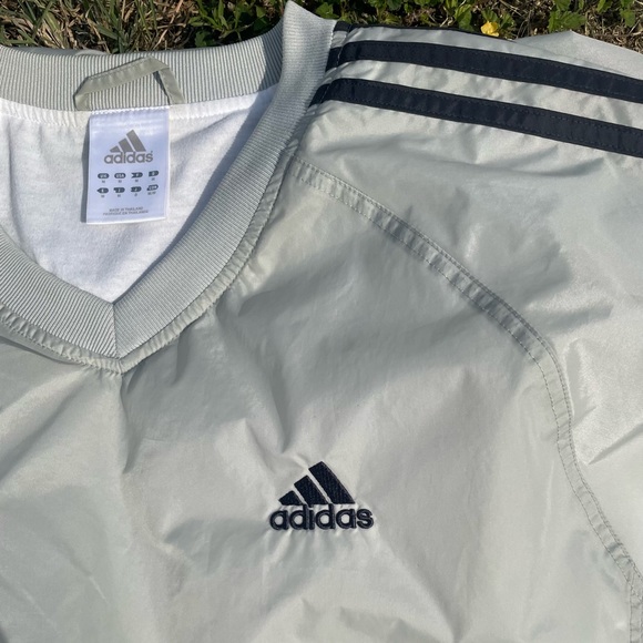 Vtg y2k 2003 Adidas windbreaker top - Picture 7 of 16